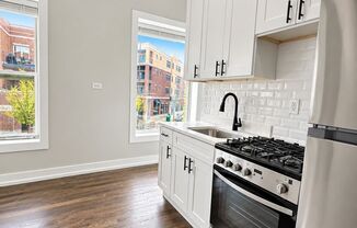 Renovated Logan Square 1BD — Block from the California Blue Line