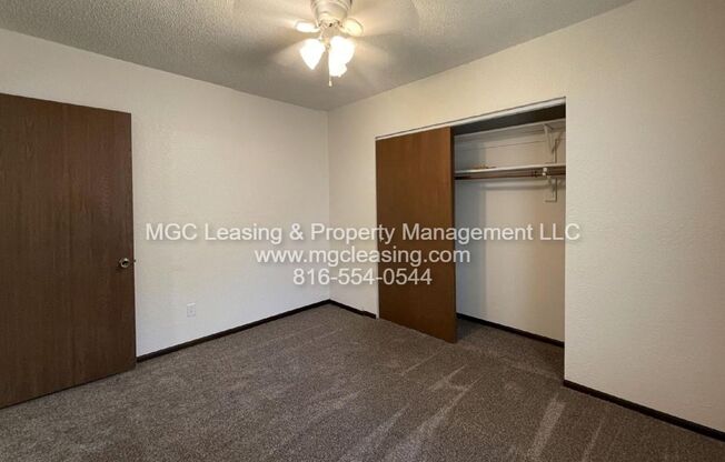 2 beds, 1 bath, 585 sqft, $995, Unit 307-2 SE Grand Ave