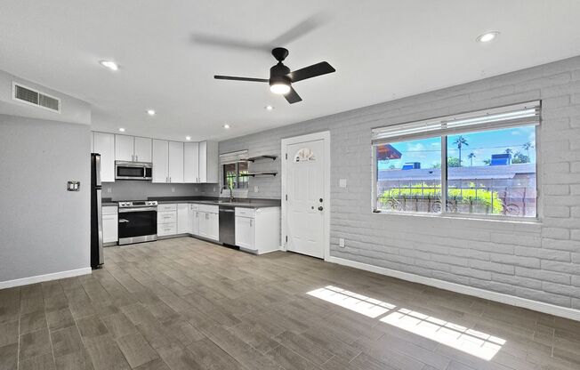 Gorgeous Town Home 7 Minutes away from Piestewa Peak Mesquite Trailhead