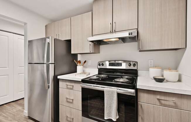 The Lakehouse Apartments Kitchen and Appliances