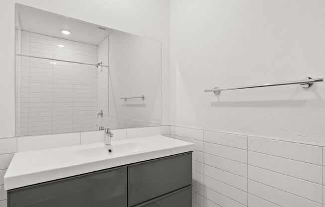 505 Central Apartments