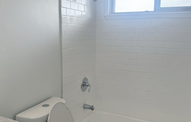 1 bed, 1 bath, 605 sqft, $1,495, Unit Unit 13