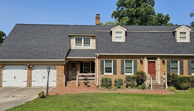 1205 MT PLEASANT DR
