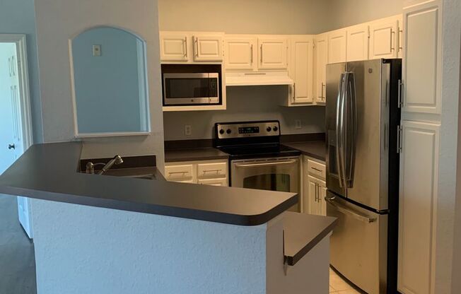 2 beds, 2 baths, $1,800