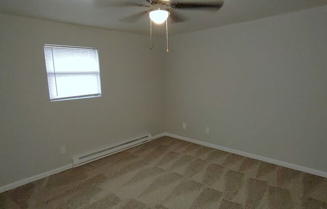 1 bed, 1 bath, 576 sqft, $715, Unit 3625-M