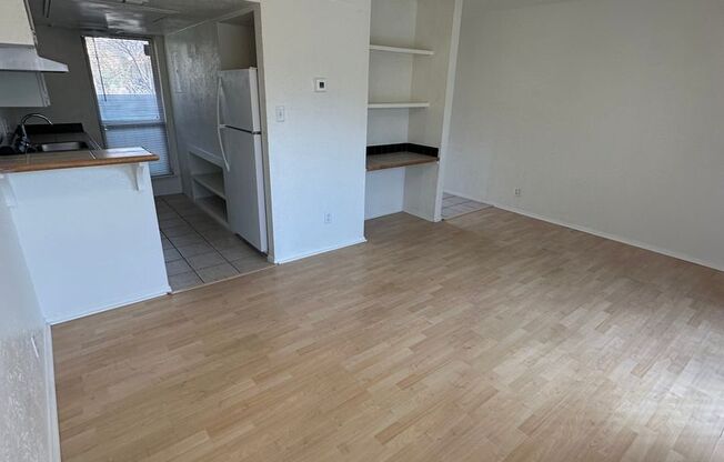 1 bed, 1 bath, 742 sqft, $1,564, Unit OPA-203