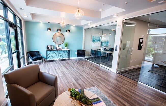 2 beds, 2 baths, 946 sqft, $1,299, Unit 530