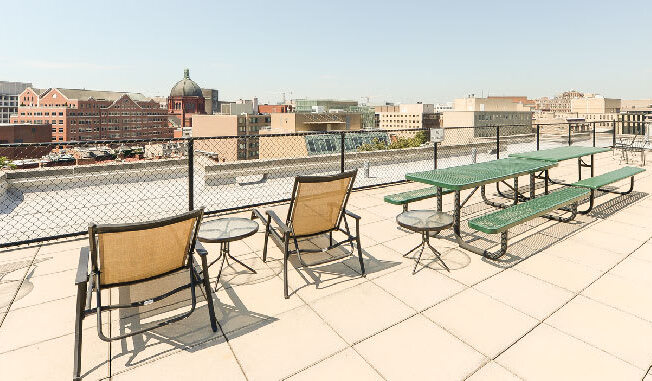 rooftop lounge at baystate apartments in washington dc