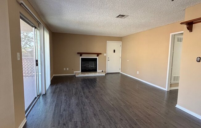 200 W OLIVE AVE