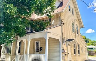 229 East Union Blvd