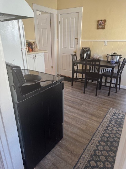 2 beds, 1 bath, 1,432 sqft, $2,600, Unit 30