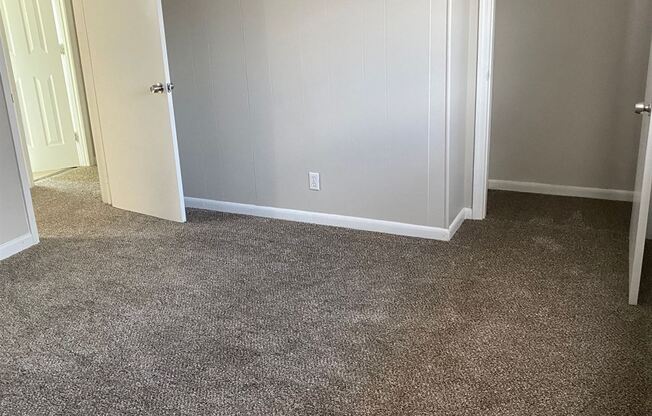 Newly Renovated Apartment Homes