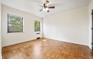 1 bed, 1 bath, $800, Unit 310