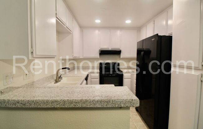 Mission Valley, 10225 Caminito Cuervo #143- Secured building! Close to shops and restaurants!