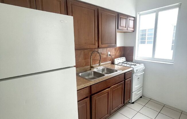 610 12 ST