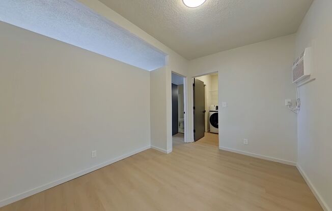 1 bed, 1 bath, 469 sqft, $1,312, Unit 24B