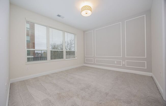 2 beds, 2 baths, 1,262 sqft, $2,200, Unit 302