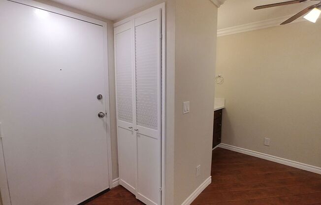 1 bed, 1 bath, 890 sqft, $2,550, Unit 114