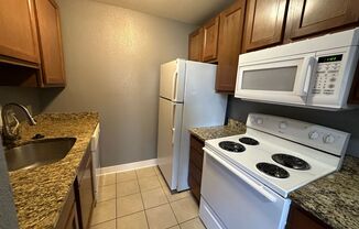 2 beds, 1 bath, 750 sqft, $1,575