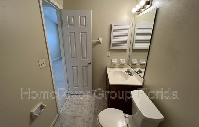 2 beds, 2 baths, 935 sqft, $1,375