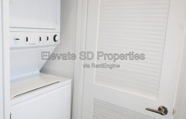 3 beds, 3.5 baths, 1,800 sqft, $4,995