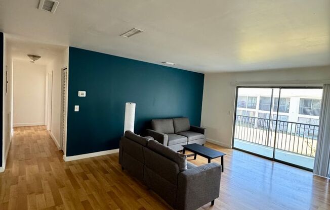 4 beds, 2 baths, 1,407 sqft, $2,575, Unit 092