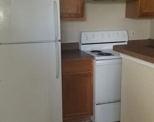 1 bed, 1 bath, 768 sqft, $1,175