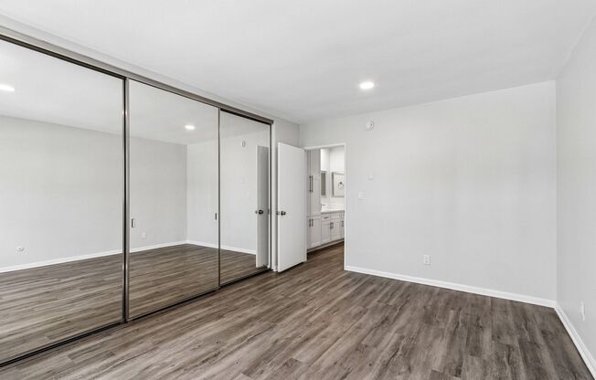 1 bed, 1 bath, 695 sqft, $1,798, Unit 402