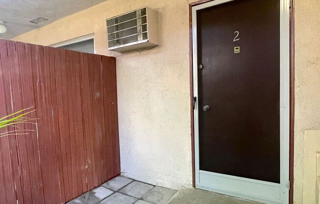 2 beds, 1 bath, 800 sqft, $2,050, Unit Unit 02