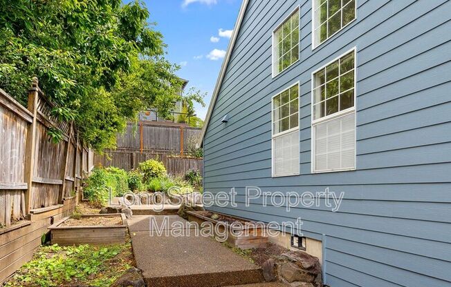 15926 SW HAMPSHIRE TERRACE