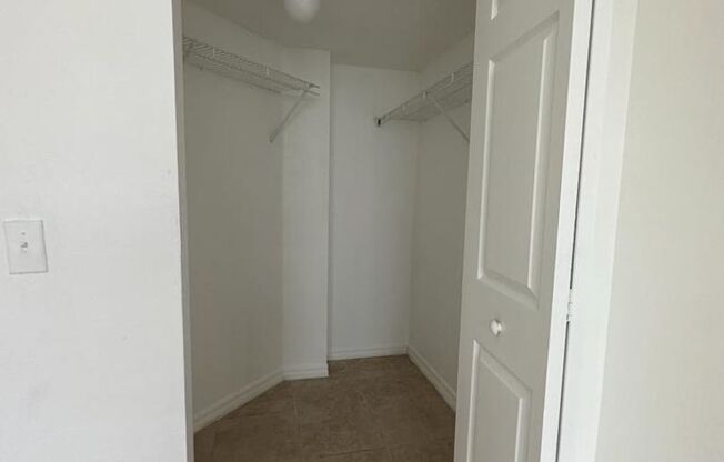 3 beds, 2 baths, 1,079 sqft, $3,200, Unit 13780-301