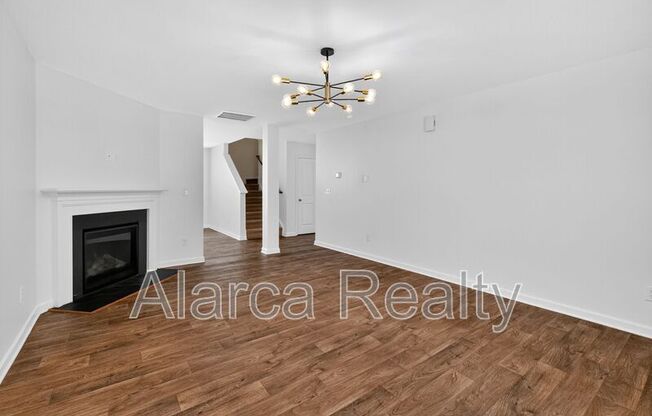 4019 JOHN DL LN