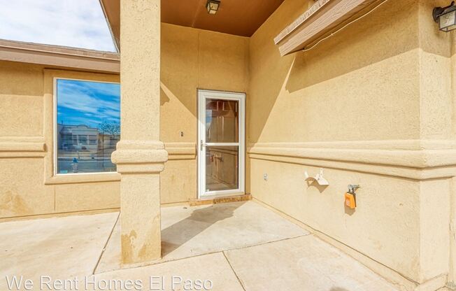 3453 Scarlet Point