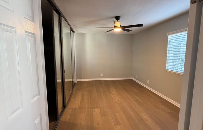 1 bed, 1 bath, 868 sqft, $2,420, Unit I5