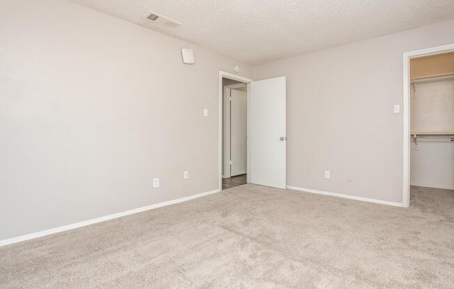 1 bed, 1 bath, 788 sqft, $1,275