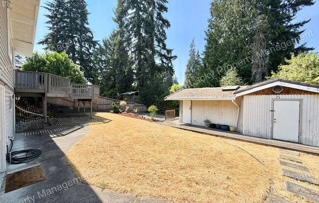 4 beds, 2 baths, $3,850