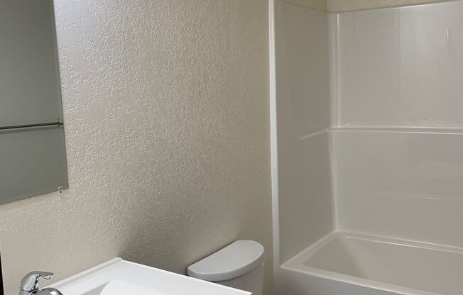 3 beds, 2 baths, 1,434 sqft, $2,450, Unit B110