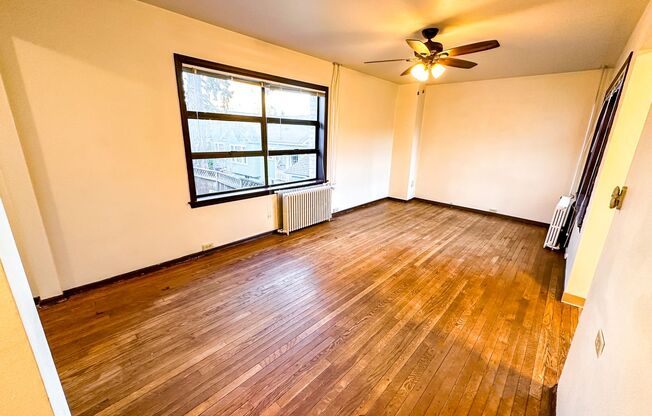 Montlake Apartments