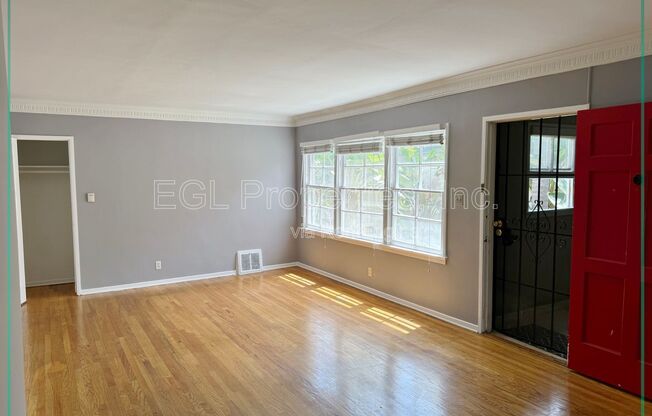 949 S SIERRA BONITA AVE