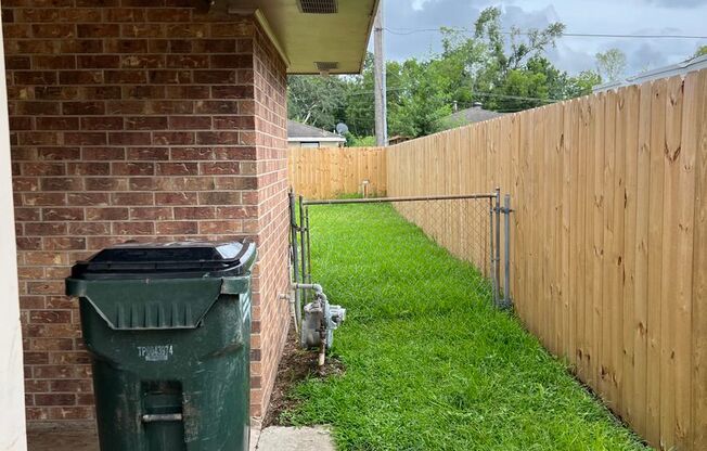 Spacious 4-Bedroom 2-Bathroom House