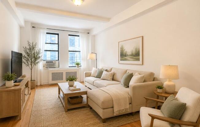 2 beds, 1 bath, 1,000 sqft, $6,500, Unit 4C