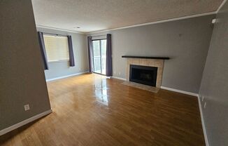 2 Bedroom Condo in Aurora