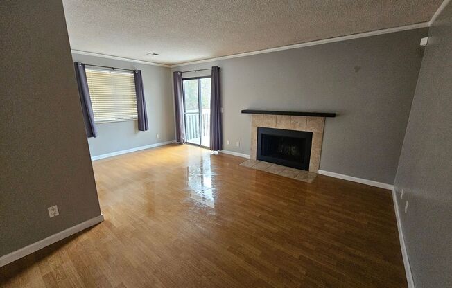 2 beds, 2 baths, $1,975, Unit # 303