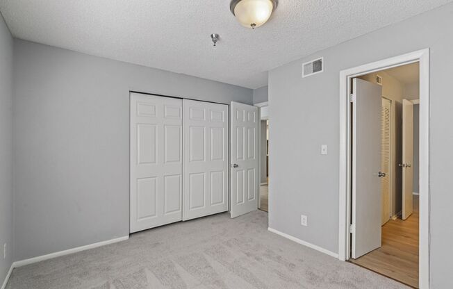 2 beds, 1.5 baths, 850 sqft, $1,490