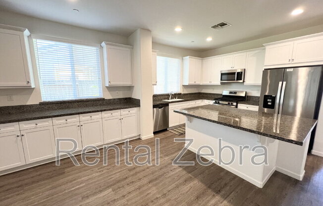 378 DENISE DR