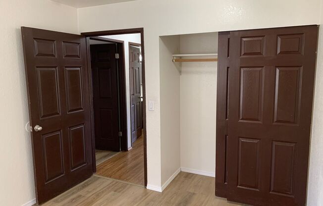 3 beds, 2 baths, 1,434 sqft, $2,450, Unit B110