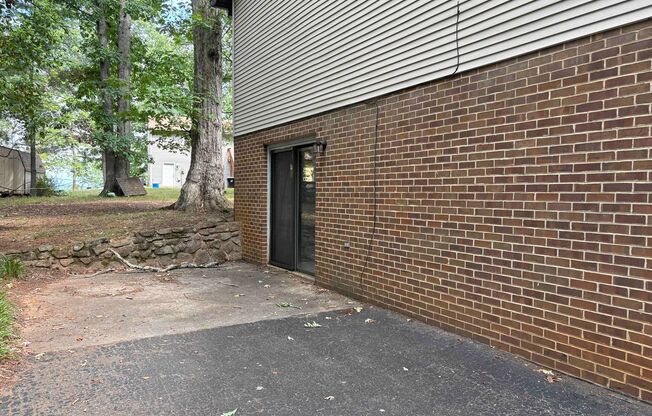 Beautiful Single Family Home Located Near Poplar Forest