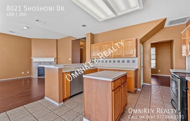 8021 SHOSHONI DR