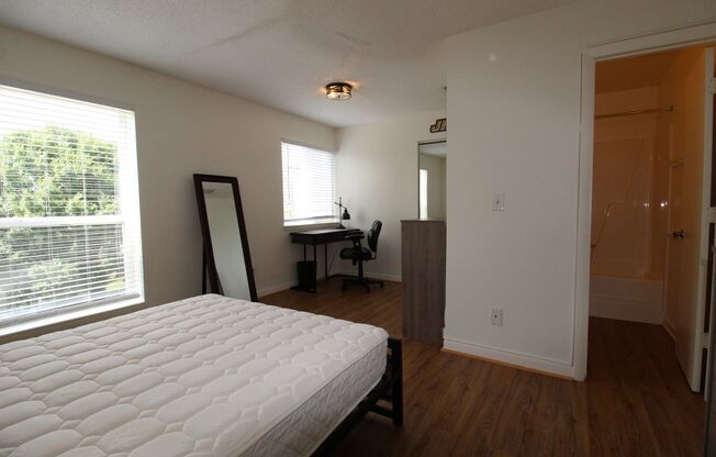 2 beds, 2 baths, $750