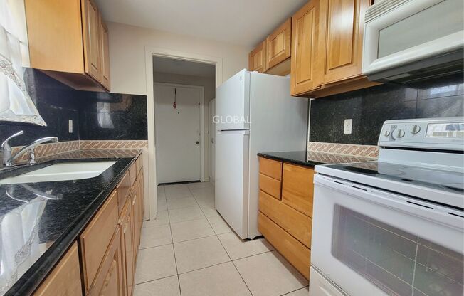 3 beds, 2 baths, $1,695